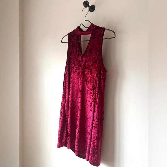 Altar’d State Burgundy Crushed Velvet Dress - Size Large - Like New Condition - Picture 3 of 11